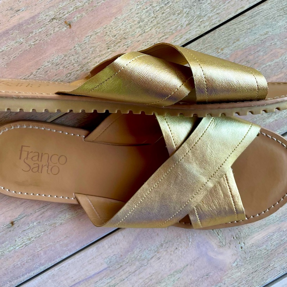 Franco Sarto Women's Metallic Gold Slide Sandals - Picture 2 of 2